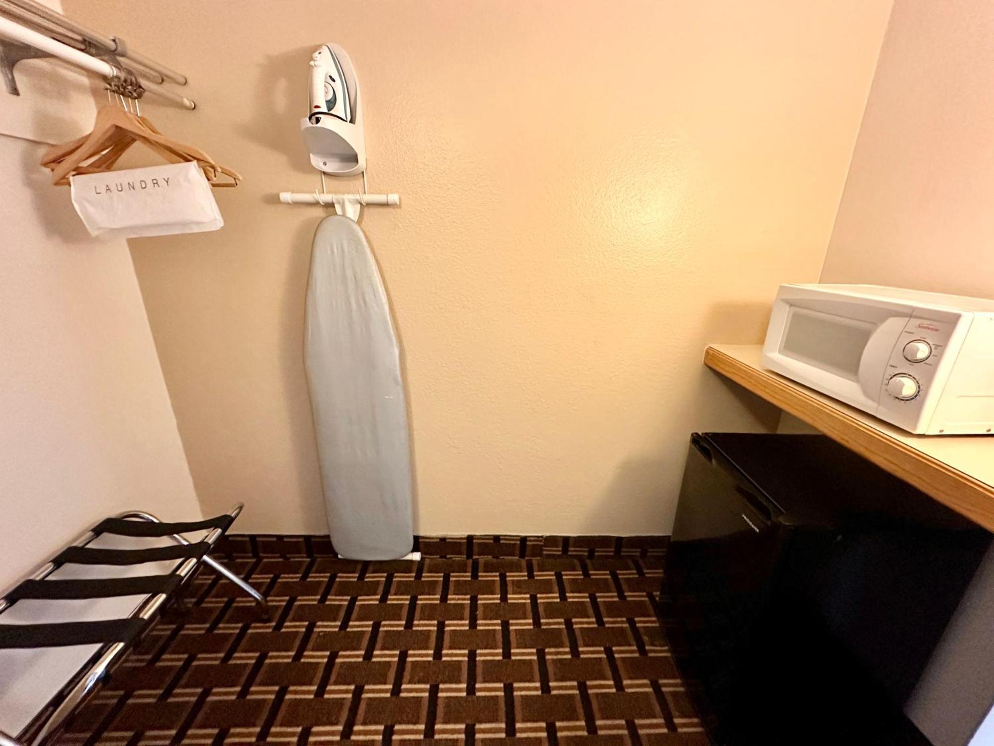 Fairbridge Inn & Suites - ลูอิสตัน ภายนอก รูปภาพ